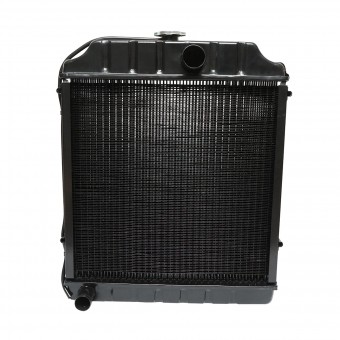 Radiator racire apa Massey Ferguson cu 4 randuri de celule cod OEM 1695721M2