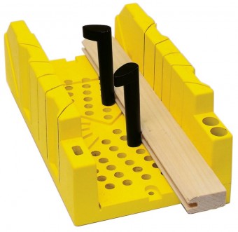 Stanley 1-20-112 Dispozitiv de taiat in unghi 90�, 45�, 22.5�,  78x130x310mm