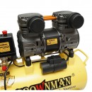 Compresor aer 30L fara ulei silentios, putere motor 1.5KW/2CP presiune maxima 8 bar, volum aer aspirat 130 L/min Crownman