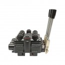 Distribuitor hidraulic cu 4 cai cu manete si accesorii
