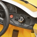 Masinuta electrica cu baterie 6V/7Ah si telecomanda pentru copii JJ2066 Audi Q8 galben cu scaun piele