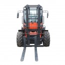 Motostivuitor 3.5T 4x4 OFF ROAD, motor diesel 57CP (42KW), inaltime ridicare 3m, roti 23.5/70-16