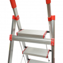 Scara aluminiu pliabila, 3 trepte antiderapante, inaltime 68cm, sarcina maxima 130Kg