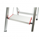 Scara aluminiu pliabila, 3 trepte antiderapante, inaltime 68cm, sarcina maxima 130Kg