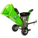 Tocator de crengi Micul Fermier, motor benzina 15 CP, cu carlig de remorcare, 120 mm diametru maxim de taiere, pentru rumegus