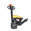 Transpalet electric 1.5T directie 0.65 kW, ridicare 0.84 kW, baterie 2x12V 55Ah 1150x560mm 162kg