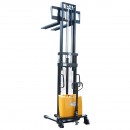 Transpalet semi-electric cu sarcina maxima 2T, inaltime ridicare 3000mm, furci 1150mm Breckner Germany